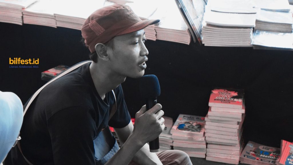 Menyaksikan “Resep Bahagia” Dibedah