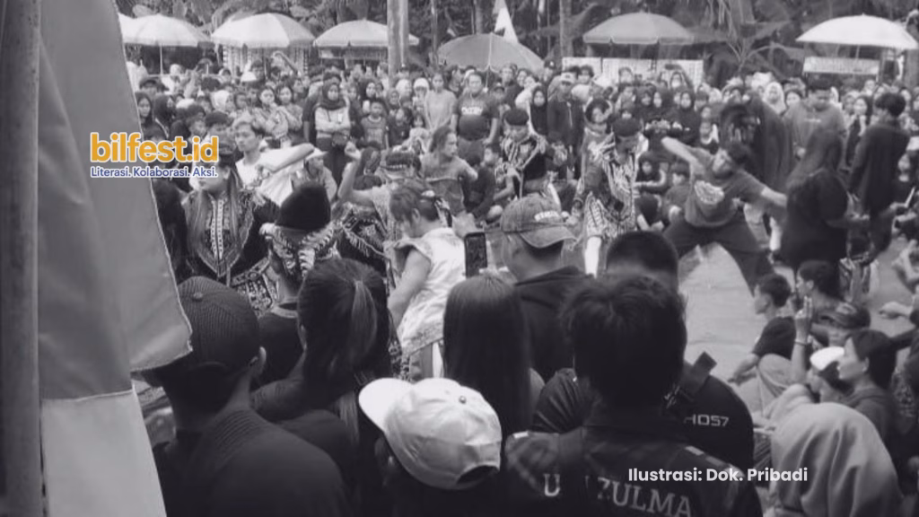 Sukacita Pertunjukan Rakyat: Menyimak Pesona Ebeg Mekar Anom Budoyo